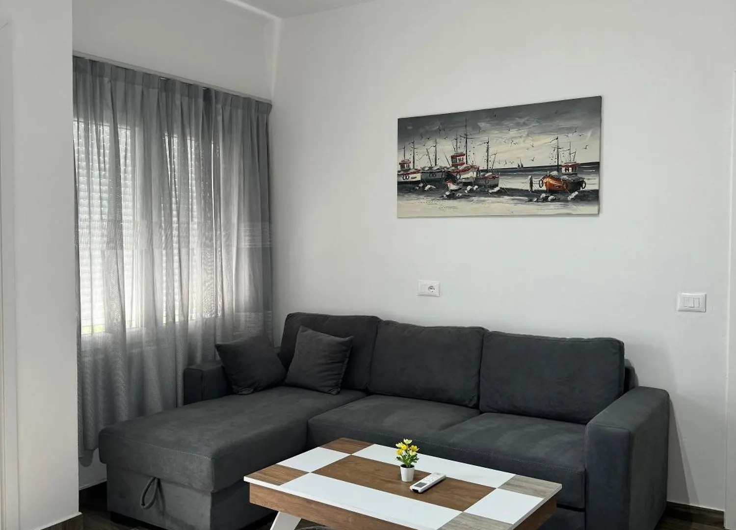 Vata Apartments 2 Kamez