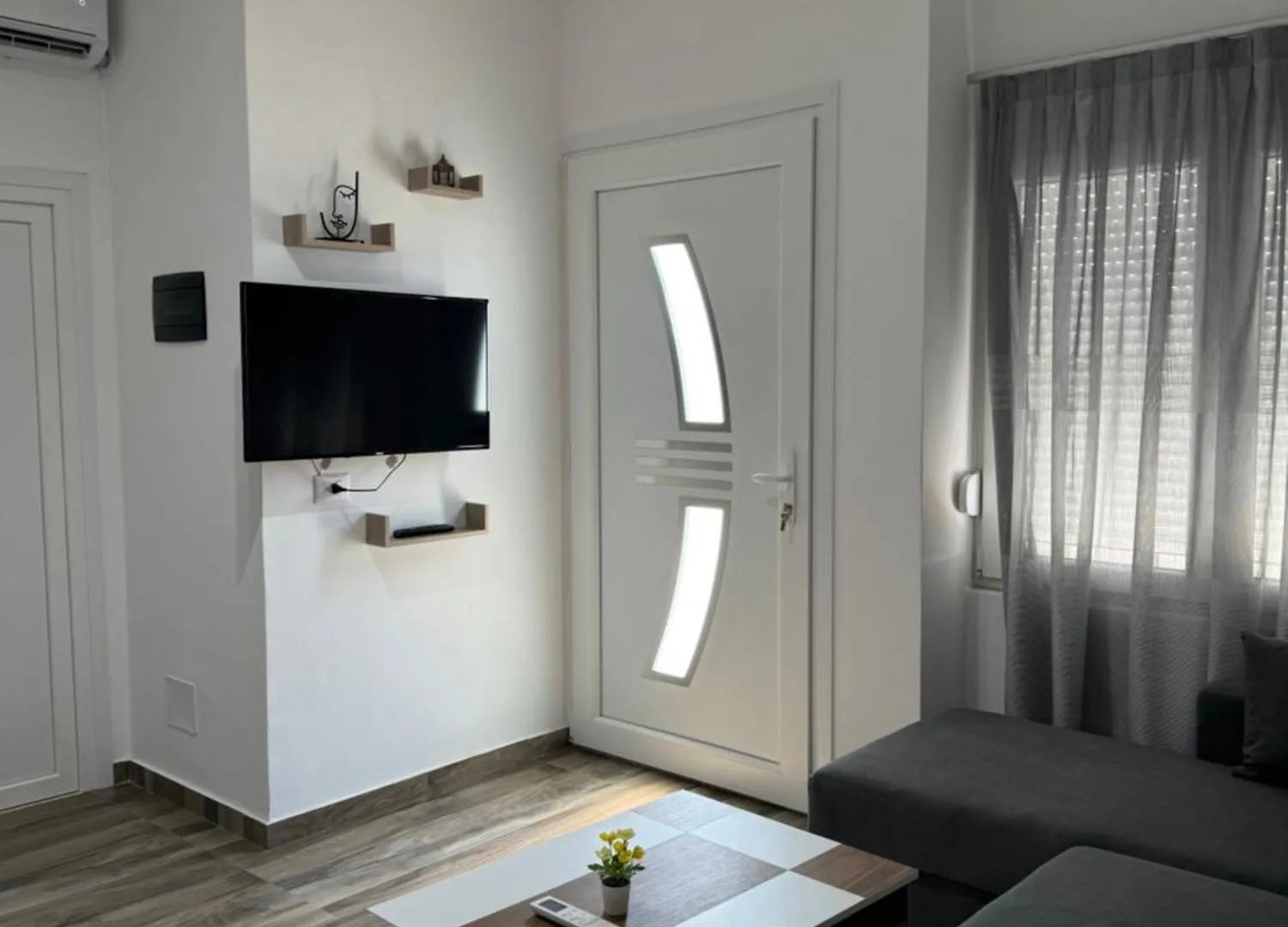 Vata Apartments 2 Kamez Αλβανία